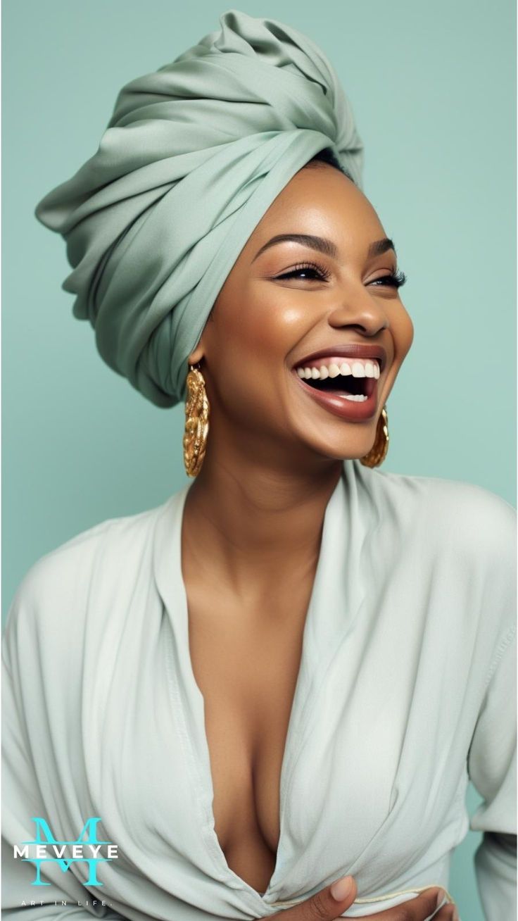 Doek Styles, Head Turban, Headwrap Tutorial, Afrocentric Fashion, Head Wrap Styles, Hair Scarf Styles, African Head Wraps, Beautiful Lips, Confident Woman