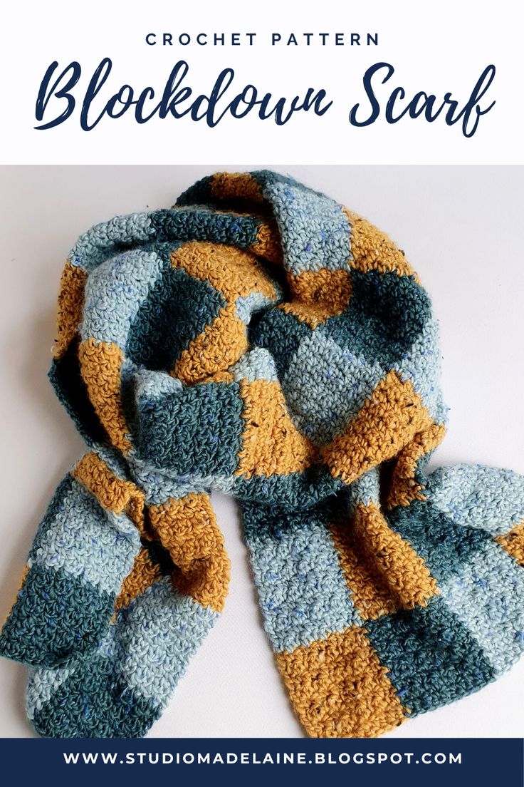 a blue and yellow scarf with the words crochet pattern blockdown scarf on it