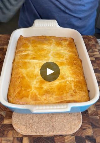 1.6M views · 26K reactions | Sausage, Egg & Cream Cheese Breakfast Casserole for a Sunday Breakfast ☀️ | Sausage, Egg & Cream Cheese Breakfast Casserole for a Sunday Breakfast ☀️ | By Brain Food | Alright, we're rolling our
croissant dough out into the bottom of our greased nine by
13 casserole dish and we're just going to pinch these sides
together. We're just pressing it down with our hands, getting
it nice and solid and after that, we're going to add one
pound of drained breakfast sausage directly on top of our
croissant dough and we're just going to spread that out with
our hands. Now, we're going to put our dish to the side. We're
going to eat our mixing bowl. We have 8 eggs Just dump those
directly in. I'm going to go and take my gloves off. I don't
need those anymore. Get your hand Cheesy Breakfast Casserole, Cream Cheese Breakfast Casserole, Cream Cheese Breakfast, Egg Cream Cheese, Cheesy Breakfast, Breakfast For Family, Egg Cream, Roll Dough Recipe, Thanksgiving Breakfast