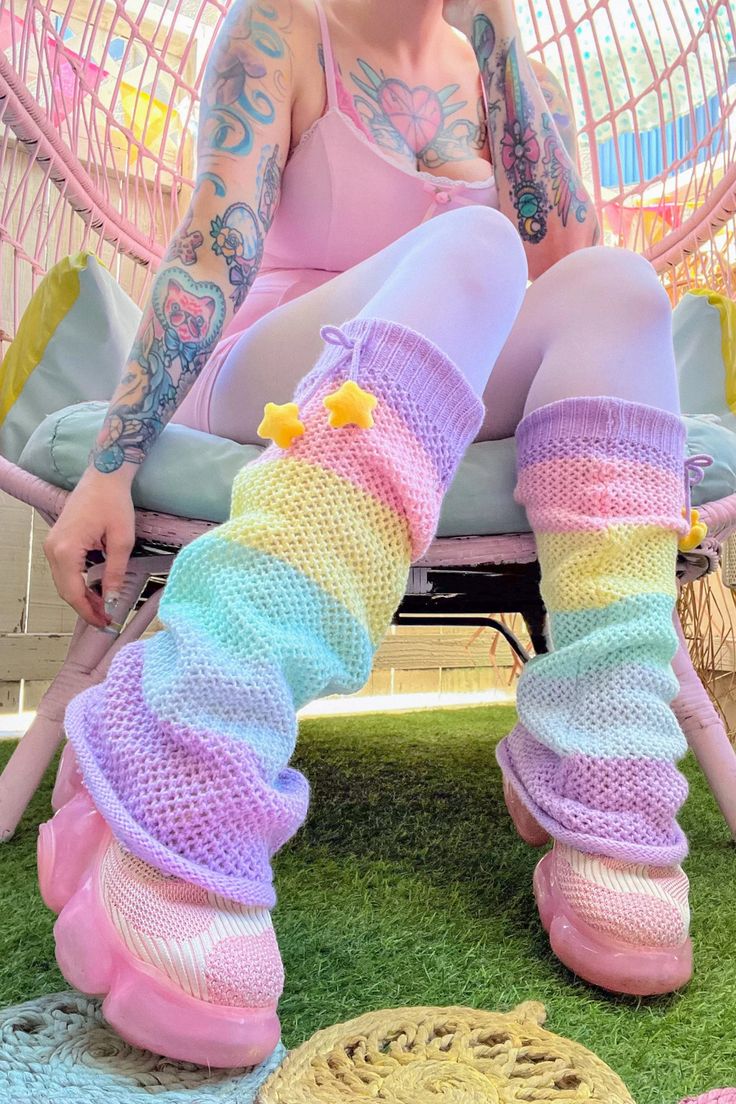 Rainbow Stripe Leg Warmers | My Violet Cute Streetwear, Crochet Leg Warmers, Rainbow Outfit, Clothing Design Sketches, Rainbow Crochet, Amy Rose, Fun Crochet Projects, Really Cute Outfits, Kawaii Clothes