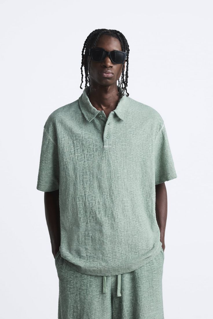 TEXTURED WEAVE JACQUARD POLO - Mid-green | ZARA United States Summer Polo Collar Top For Streetwear, Summer Streetwear Polo Collar Top, Green Cotton Short Sleeve Polo Shirt, Summer Polo Collar T-shirt For Streetwear, Summer Polo Shirt For Streetwear, Collared T-shirt With Relaxed Fit For Summer, Summer Casual Collared T-shirt, Casual Collared T-shirt For Summer, Modern Polo Collar Tops For Summer