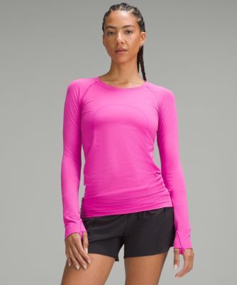 Anti Stink, Thumbholes. Designed for Running and Training. Skims your body. Sits below the waistband for moderate, everyday coverage. Go ahead, get sweaty. The Swiftly Tech collection, powered by seamless construction, is the ultimate gear for running and training. Lululemon Swiftly Tech Long Sleeve, Swiftly Tech Long Sleeve, Long Runs, Lululemon Long Sleeve, Lululemon Swiftly Tech, Lululemon Swiftly, Swiftly Tech, Pink Neon, Back Women