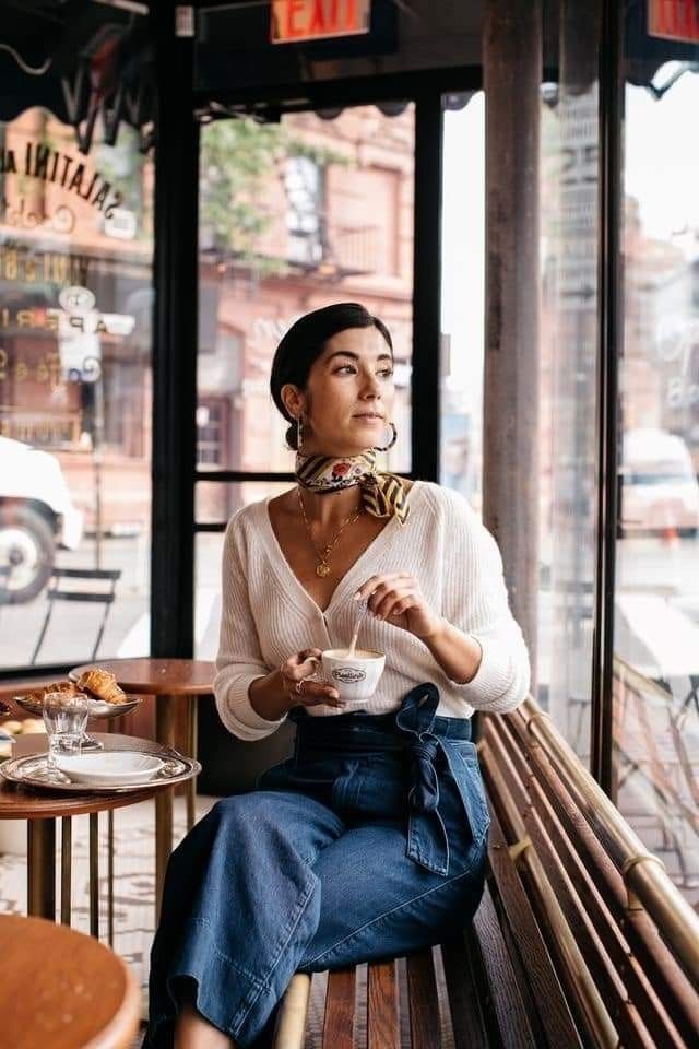 Thrift List, Looks Jeans, Look Jean, Ways To Wear A Scarf, Scarf Outfit, River Cruise, How To Wear Scarves, Mode Inspo, Looks Chic