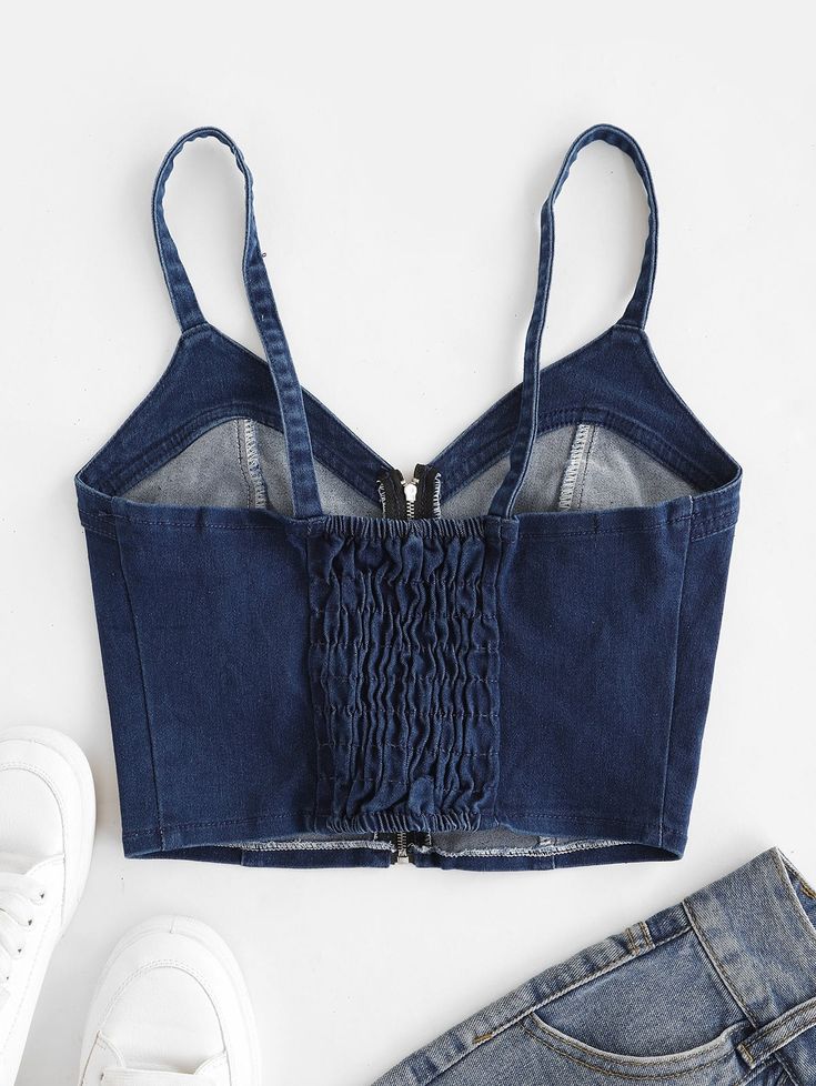 Bustier Top Outfits Classy, Bustier Top Outfits, Denim Bralet, Denim Bustier Top, Denim Bustier, Denim Crop Top, Cute Tank Tops, Cute Style, Refashion Clothes