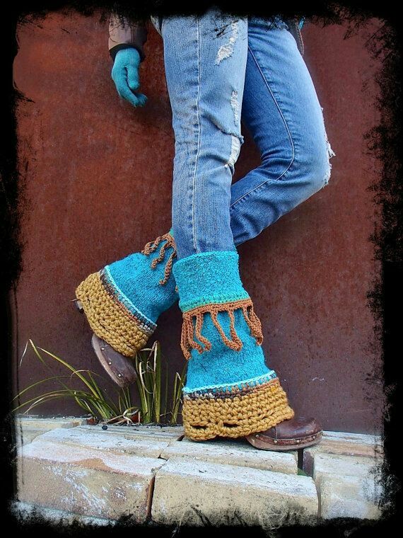 Hantverk Diy, Crochet Leg Warmers, Boho Boots, Crochet Boots, Leg Warmer, Bright Turquoise, Freeform Crochet, Upcycled Fashion, Crochet Accessories