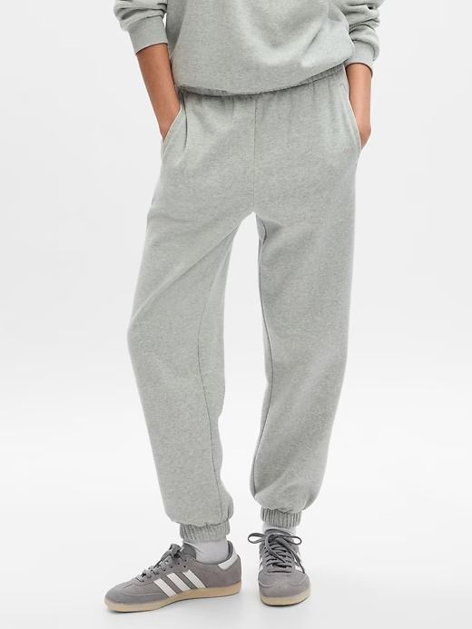 High Rise Boyfriend Joggers | Gap Casual Soft Bottoms For Everyday, Soft Casual Bottoms For Everyday, Soft Casual Everyday Bottoms, Super Soft Relaxed Fit Sporty Sweatpants, Sporty Relaxed Fit Super Soft Sweatpants, Sporty Super Soft Relaxed Fit Sweatpants, Gap Relaxed Fit Sweats With Ribbed Cuffs, Super Soft Relaxed Fit Casual Sweatpants, Comfortable Relaxed Fit Joggers With Soft Texture