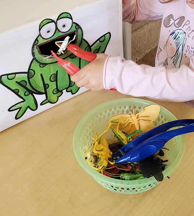 Five Speckled Frogs Activities, Frog On A Log Craft, Tadpole Craft Preschool, Frog Kindergarten Activities, Five Green And Speckled Frogs Activities, Tiddalick The Frog Activities, Feed The Frog Activity, 5 Little Speckled Frogs Activities, Frog Activities For Kids