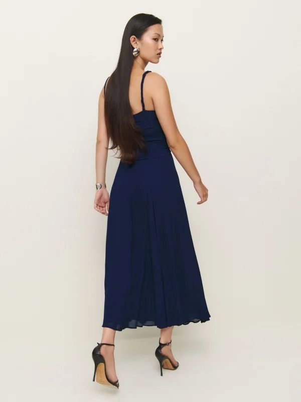 Raina Dress Sleeveless Midi Dress, Straight Neckline, Midi Dress Sleeveless, New Tops, Jean Skirt, Skirt Pants, New Shoes, Vintage Collection, New Dress