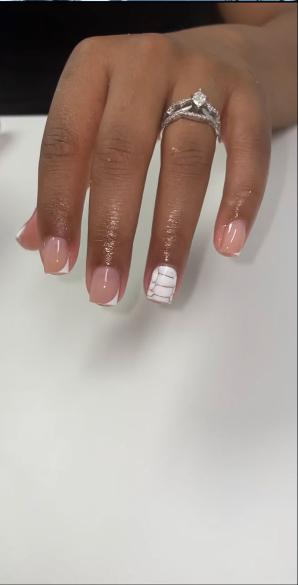 Elegant Nails Classy French Tips Short, Short Feminine Nails, Short Square Overlay Nails, Graduation Nails Short Square, Black And White Short Nails Ideas, Cute Short Acrylic Nails Black Women, Very Short Nails Acrylic, Graduation Short Nails, Black Women Short Nails