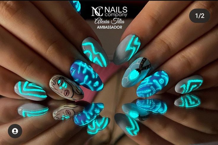 Hades Nails Disney, Atlantis Nails, Atlantis Tattoo, Guy Nails, Disney Princess Nail Art, Disney Atlantis, Kida Atlantis, Princess Kida, Disney Princess Nails