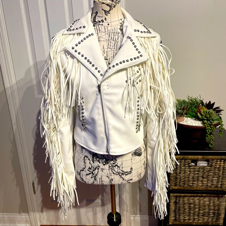 Nwt Akira Azalea Wang The Karl Won Hitched Fringe Beaded Embellished Studs Grommets Asymmetric Zip Rockstar Moto Riding Biker Western Tennessee Bridal Fun Funky Country Festival Music Concert Coachella Street Sz S White Silver Metallic (Rackchicue) All Sales Are Final Fitted White Embellished Outerwear, Spring White Embellished Outerwear, White Embellished Outerwear For Wedding, White Embellished Winter Outerwear, White Long Sleeve Outerwear With Tassels, White Fitted Bohemian Outerwear, Fitted White Bohemian Outerwear, White Tasseled Outerwear For Spring, White Spring Outerwear With Tassels