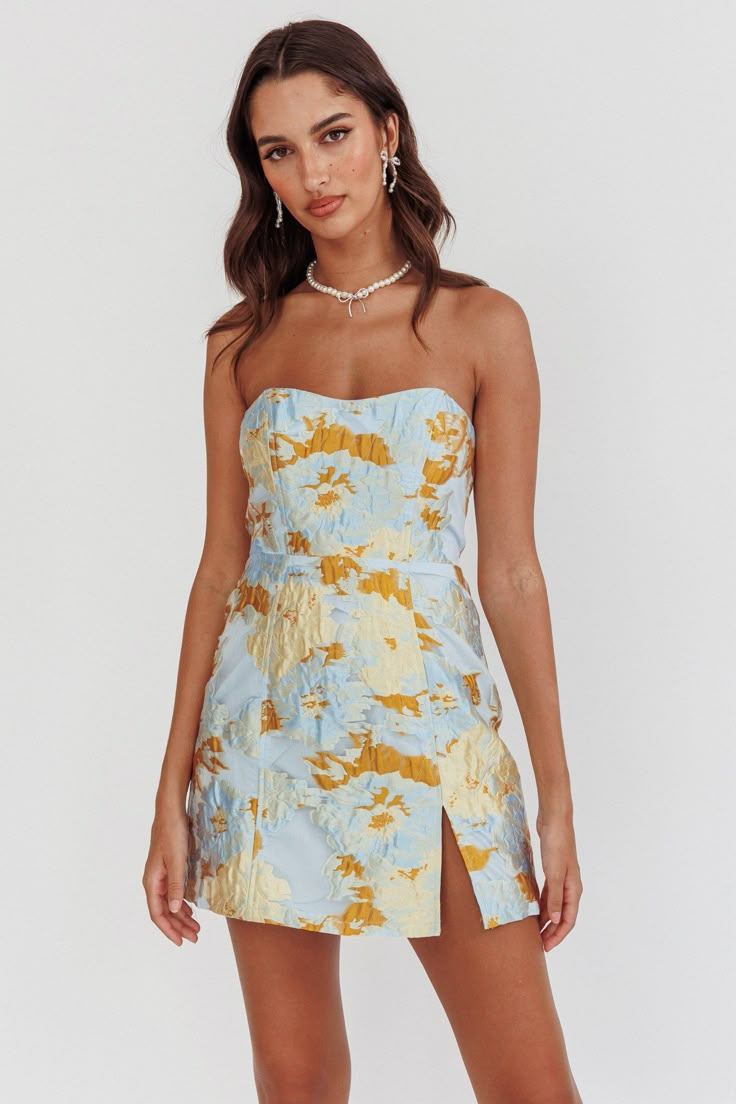 Blue Floral Hoco Dress, Mint Blue Dress, Homecoming 2023, Blue Selfie, Mini Dress Strapless, Hoco Inspo, Jacquard Mini Dress, Sarah Shahi, Selfie Leslie