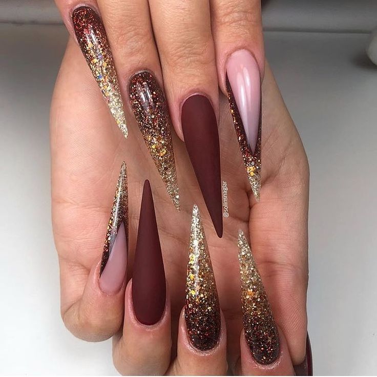 Fall Nails Matte, Stiletto Nails Design, Acrylic Stiletto Nails, Cute Nail Colors, Pretty Nail Colors, September Nails, Super Cute Nails, Nails Matte, Stiletto Nails Designs