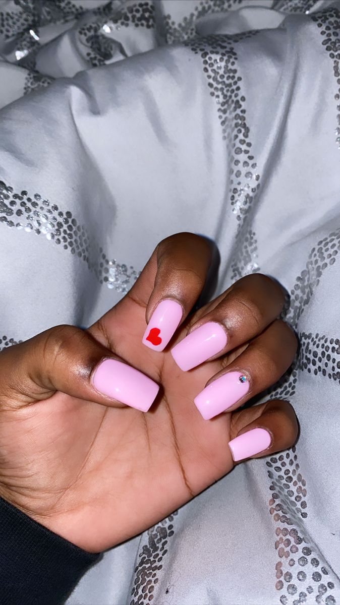 Nude And Red Valentines Nails, Pink And White Valentines Nails, Pink Nails Red Heart, Heart On Nails, Valentines Day Nails Acrylic Square, Light Pink Valentines Nails, Pink And Red Valentine Nails, Pink Nails Valentine's Day, Square Valentine Nails