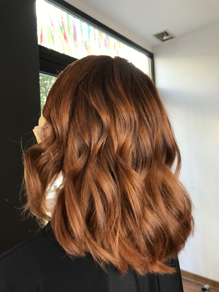 Warm Ginger Hair, Lob 2024, Reddish Brown Bob, Ginger Bob, Balayage Hair Copper, Dreamy Hair, Red Bob, Honey Hair Color, Chestnut Hair