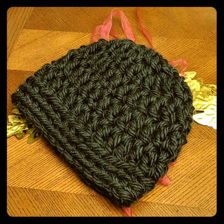 Never Worn. Crocheted Hat With Soft Yarn. Really Comfortable! Adjustable Black Crochet Hat For Fall, Adjustable Black Crochet Hat, Fitted Black Crochet Beanie, Casual Black Crochet Hat For Fall, Fitted Crochet Black Hat, Fitted Black Crochet Hat, Handmade Black Yarn Hats, Handmade Black Crochet Hat With Brim, Black Warm Crochet Hat One Size