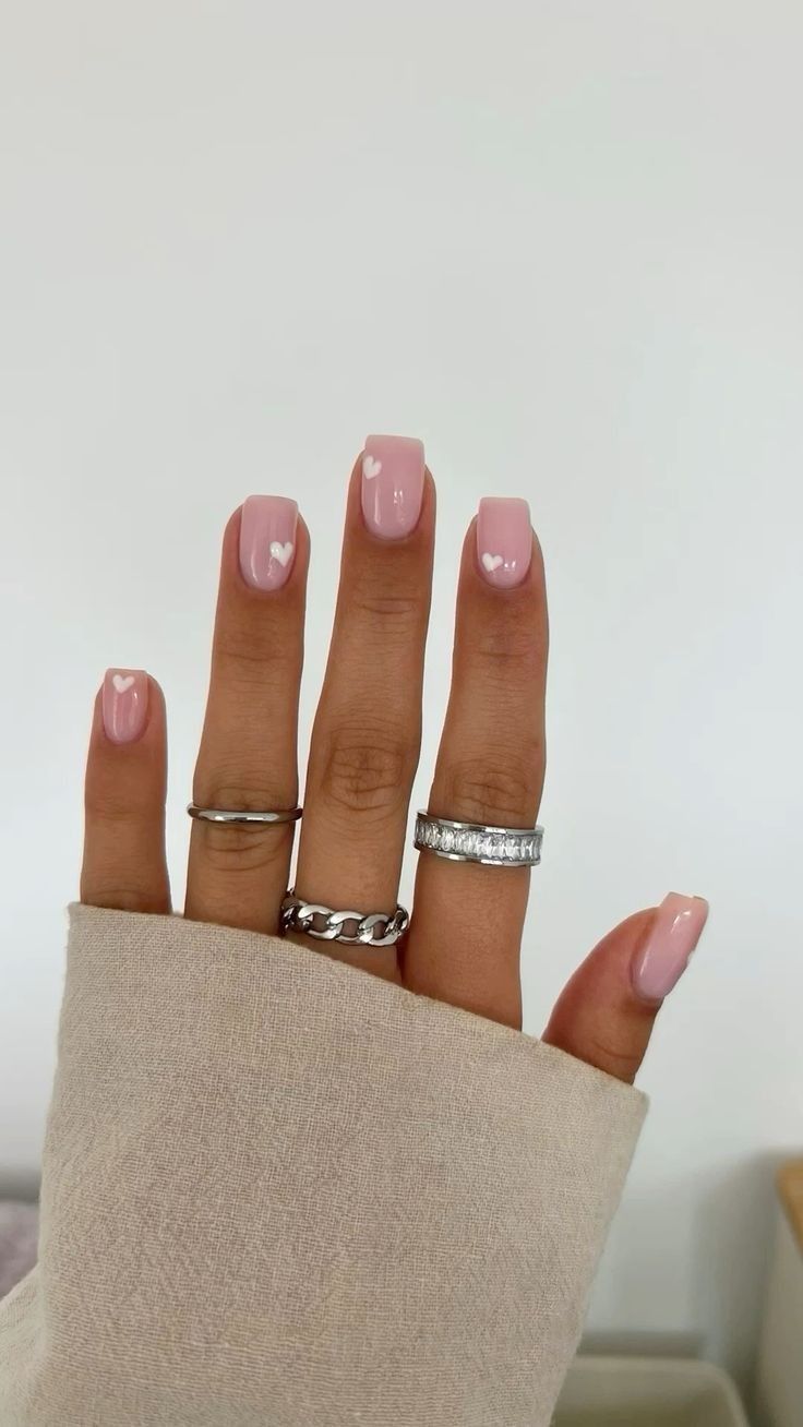 Short Nails Ideas With Hearts, Love Heart On Nails, Pink Biab Nails Short, Biab Inspo Nails Square, Simple Nail Art Heart, Cute Basic Valentines Day Nails, Poly Gel Nail Inspo Short, Plain Nails With Heart, Gel Nails Heart Designs