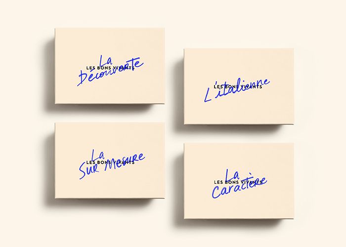 four pieces of paper with blue ink on them and the words'suite de messagee'written in cursive writing