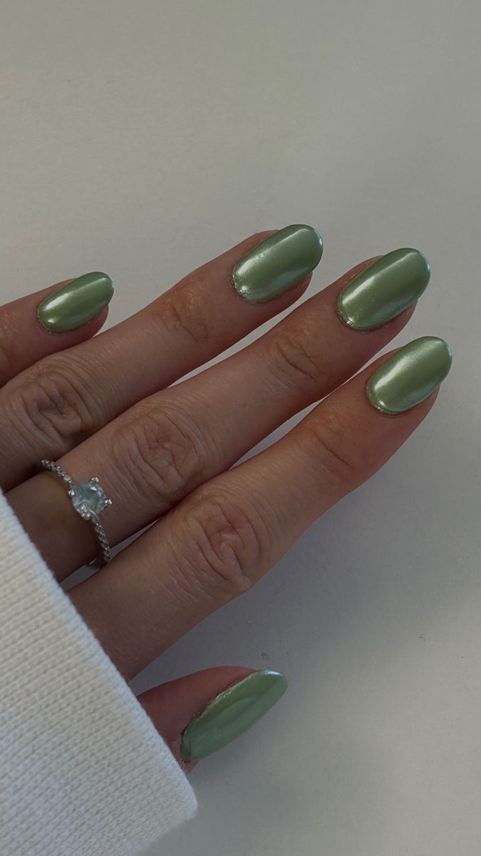 Chrome green nails | fall nails inspo 2023 Green Opal Nails, Green Shiny Nails, Sage Chrome Nails, Shiny Green Nails, Emerald Chrome Nails, Sage Green Chrome Nails, Light Green Chrome Nails, Autumn Chrome Nails, Fall Chrome Nails Designs