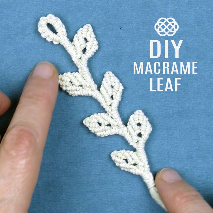 someone is making a crocheted leaf out of yarn and thread with the words diy macrame leaf on it