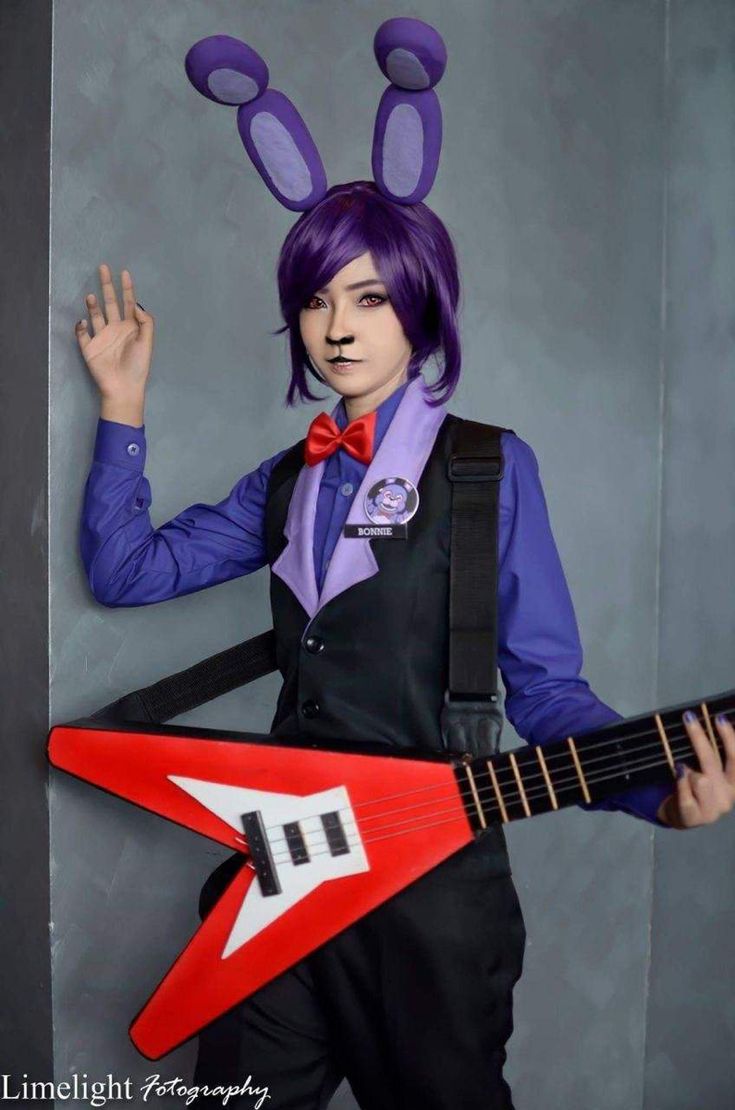 Bonnie Fnaf Cosplay, Bonnie Costume, Fnaf Costume, Bonnie Fnaf, Comic Con Costumes, Fnaf Cosplay, Trio Halloween Costumes, Movies Outfit, Cosplay Diy