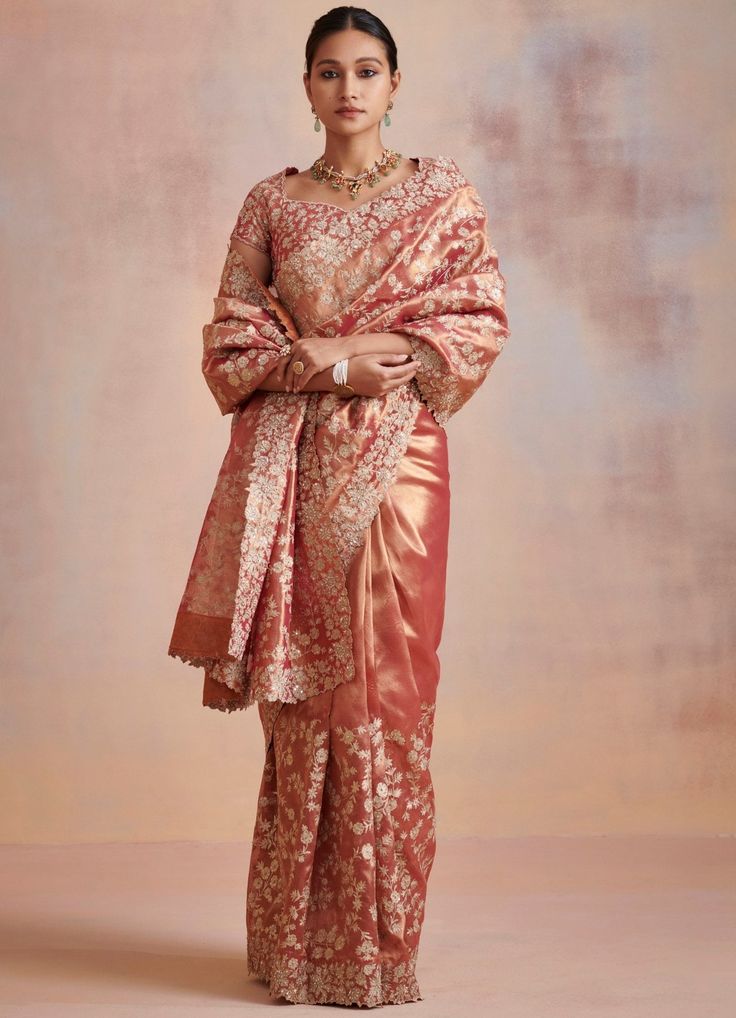 Rust Gold tissue saree With Embroidered blouse Suhino - Fabilicious Fashion Gold Tissue Saree, Seema Gujral, Formal Saree, Orange Saree, Tissue Saree, Gold Chain Design, Organza Saree, Aari Work, Work Sarees