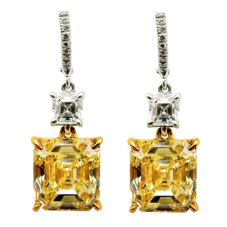 Royalty Style, Large Gold Earrings, Yellow Diamond Earring, Drop Earrings Simple, Yellow Gold Drop Earrings, Vintage Drop Earrings, Diamond Earrings Studs Round, Asscher Diamond, Chevron Patterns