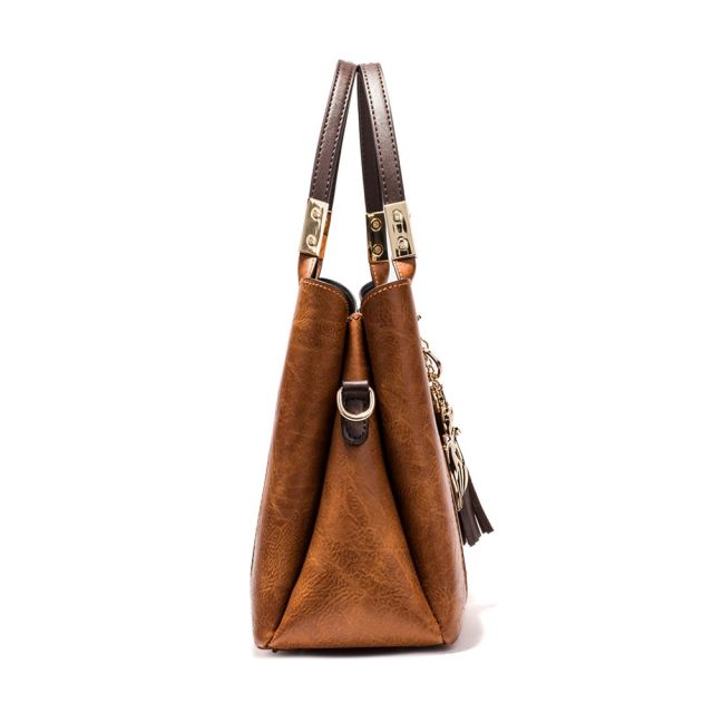 Luxury Brown Soft Leather Hobo Bag, Luxury Brown Faux Leather Bag, Elegant Brown Shoulder Bag With Handle Drop, Elegant Vintage Brown Top Handle Bag, Luxury Brown Faux Leather Shoulder Bag, Brown Soft Leather Handheld Shoulder Bag, Elegant Vintage Brown Top Handle Shoulder Bag, Fall Cognac Leather Bag, Luxury Large Capacity Brown Shoulder Bag