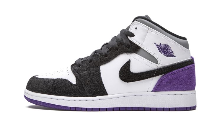 Expensive Outfits, Air Jordan 1 Mid Gs, Air Jordan 1 Mid Se, Nike Blazer Mid 77, Nike Air Jordan 1 Mid, Nike Air Shoes, Nike Blazers Mid, Sacramento Kings, Purple Suede