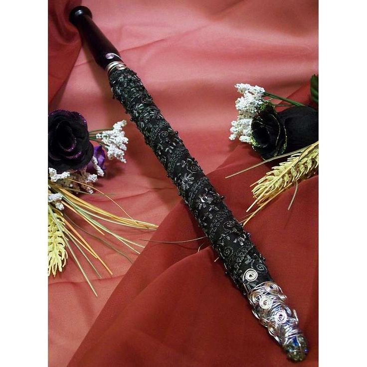 The History of Wiccan and Witch Wands and How to Make One Witch Wands, Wand Ideas, Witches Wand, Wiccan Wands, Pagan Spirituality, Wiccan Crafts, Witch Wand, Pagan Crafts, Eclectic Witch