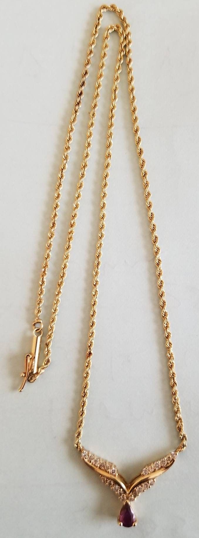 "Beautiful vintage estate piece, marked 14K. 16\" long. 6 grams weight total." Formal Round Wheat Chain Necklace, Formal Wheat Chain Necklace, Vintage 14k Gold Necklace With Lobster Clasp, 14k Gold Rope Chain Necklace For Anniversary, Yellow Gold Formal Necklace, 14k Gold Wheat Chain Necklace For Formal Events, 14k Gold Wheat Chain Necklace For Formal Occasions, Classic Link Rope Chain Necklace For Formal Occasions, Classic Formal Jewelry With Wheat Chain