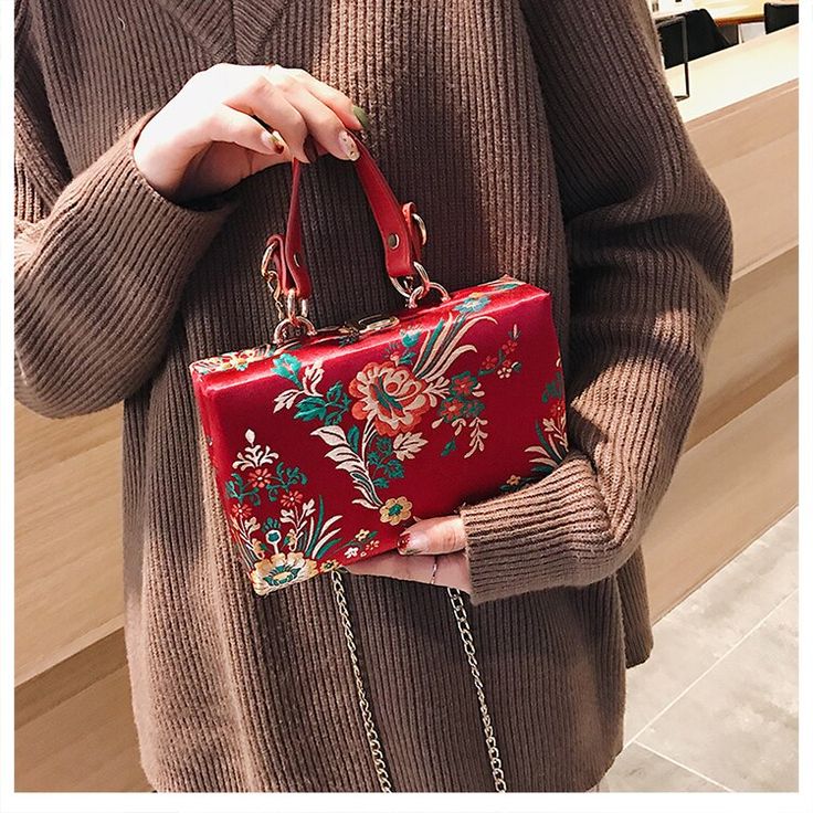 Item Type: Crossbody Bag Gender: Women Material: Polyester Size: 19 x 12 x 5 cm / 7.48 x 4.72 x 1.97 inch Closure Type: Hasp Package Includes: 1 x Pc Red Rectangular Portable Phone Bag, Red Rectangular Phone Bag With Detachable Strap, Red Rectangular Box Bag For Travel, Red Crossbody Phone Bag, Red Shoulder Bag With Mobile Phone Bag For Shopping, Red Mobile Phone Shoulder Bag For Shopping, Red Shoulder Bag With Mobile Phone Pocket For Shopping, Red Satchel Shoulder Bag With Mobile Phone Pocket, Red Portable Crossbody Phone Bag