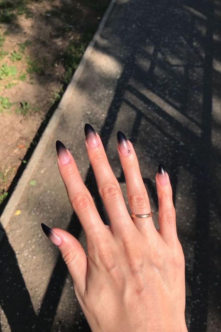 nails 2023 trends black and pink nails Black Ombre Nails Almond, Black Ombre Acrylic Nails, Dark Ombre Nails, Black Ombré Nails, Black Ombre Nails, Gothic Nails, Twin Falls, Black Ombre, Black Nail