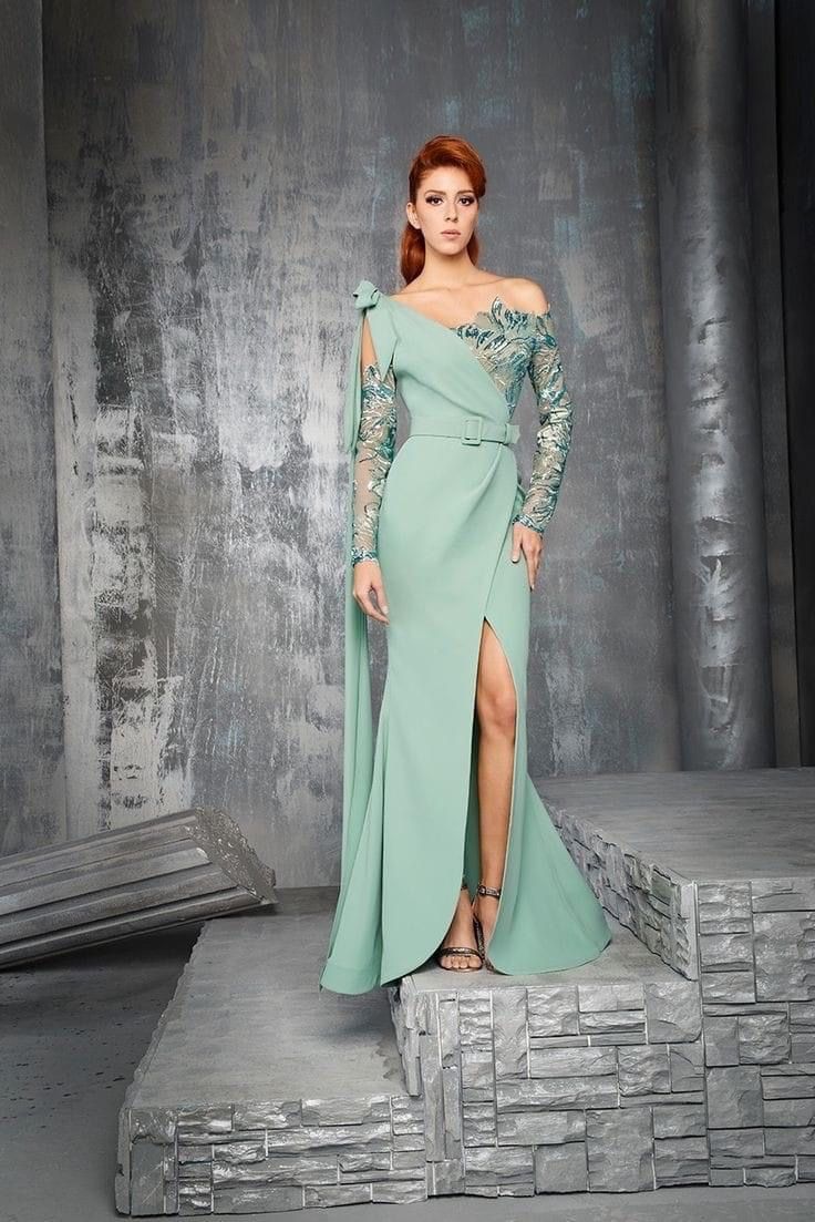 Fouad Sarkis, Dresses For Ladies, Dress Party Night, Elegant Dresses Classy, Glamour Dress, Evening Gowns Elegant, Stylish Party Dresses, Classy Dress Outfits, فستان سهرة