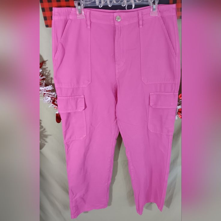 This Is A New Women's Cargo Style Denim Jeans. Waist Measures 36" Inseam Measures 33" Will Ship Within 24 Hours Of Cleared Payment. Pink Cotton Straight Leg Cargo Jeans, Pink Straight Leg Cargo Jeans With Side Pockets, Pink Straight Leg Utility Cargo Jeans, Pink Utility Cargo Jeans With Straight Leg, Pink Utility Cargo Jeans For Spring, Pink Straight Leg Cargo Jeans, Pink Cotton Utility Bottoms, Mid-rise Pink Cargo Pants With Pockets, Casual Mid-rise Pink Cargo Pants