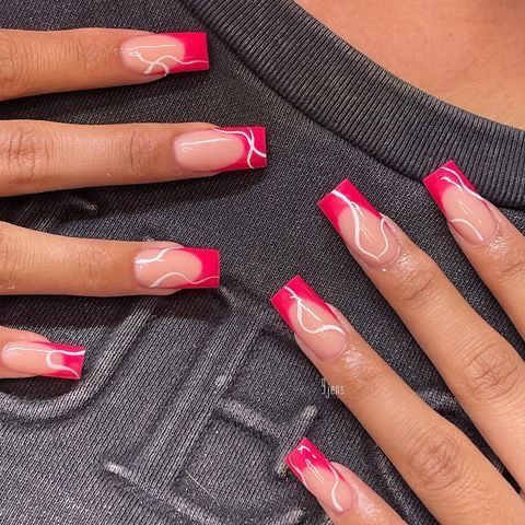 Short Nails Nail Art, Pink Tip Nails, Nail Art For Short Nails, Art For Short Nails, Summer Nails Ideas, Nail Art Easy, Nail Art Tips, Simple Acrylic Nails, French Tip Acrylic Nails