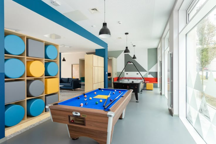 Global Student Accommodation - The Tannery - Education Snapshots College Lounge Design, Student Hub Interior, Student Lounge Design, Student Dormitory Design, Artsy Interior Design, Student Accomodation, Reading Room Design, Student Hostel, Student Hotels