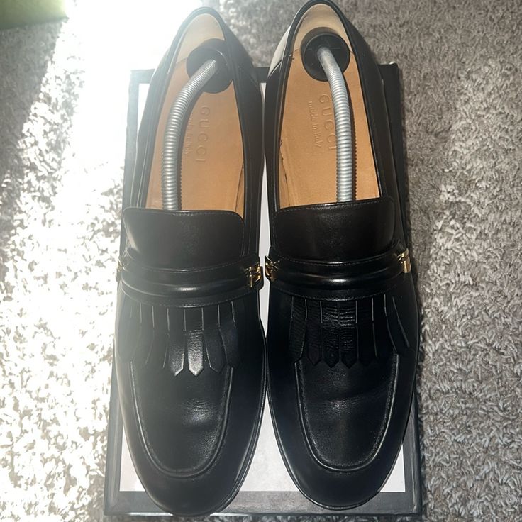 Gucci Black Slip On Dress Shoe Gold Buckle On Each Side Of Shoe Worn 4-5 Times Classy Shoe Let’s Make A Deal. Classic Gucci Loafers For Evening, Classic Gucci Evening Loafers, Chic Gucci Loafers For Formal Occasions, Gucci Elegant Loafers For Office, Chic Gucci Loafers For Business, Elegant Gucci Loafers For Office, Gucci Elegant Office Loafers, Chic Gucci Formal Loafers, Gucci Black Loafers For Work