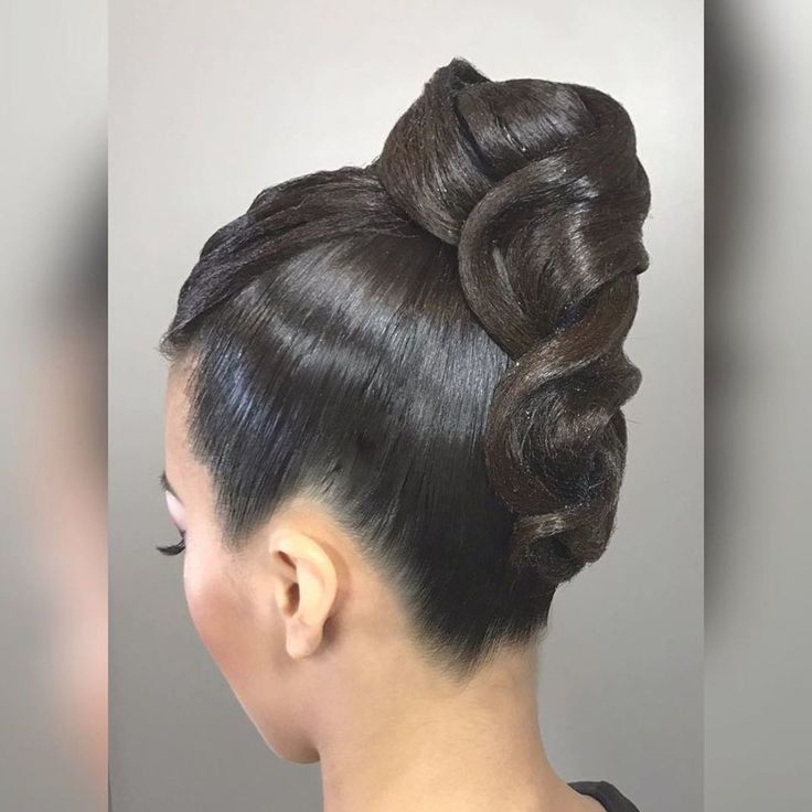 Standard Ballroom Hair, Ballroom Dress Pattern, Ballroom Dancing Hairstyles, Ballroom Dancing Dress, Dancesport Hair, Ballroom Hairstyles, Dance Competition Hair, Ballroom Dance Hair, Smooth Dance Dresses