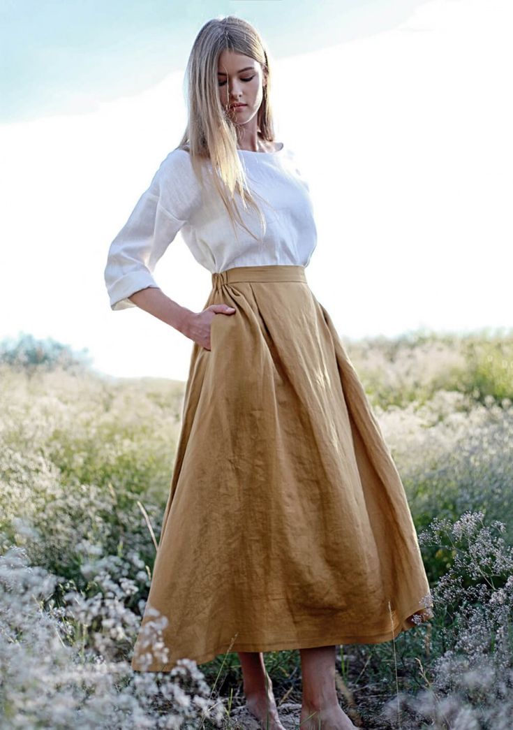 Linen skirt Florence 1 Summer Modesty, Maxi Linen Skirt, Minimal Clothes, Rok Midi, Quirky Clothing, Long Linen Skirt, Rok Outfit, Skirt Linen, Dressy Dress