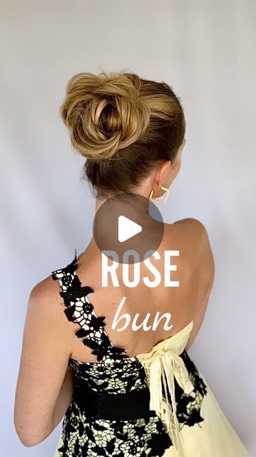 Claudia | Hairstyles on Instagram: "Rose bun 🌹👇🏼🥀  Do you love roses? Save it for romantic occasions.  I love the scent of the roses 🥀and the beautiful bloom🌹. In this tutorial I tried to implement this beauty in my hair. You decide if I succeeded☺️!?  #rosebun #braids #rose #bun  #hairtutorial" Rose Bun Hairstyle, Braided Rose Hairstyle, Rose Hairstyle, Rose Bun, Love Roses, Beaded Necklace Diy, Rose Hair, Hairdo For Long Hair, Necklace Diy