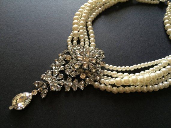 Pearls necklace, wedding jewelry, bridal necklace, rhinestone necklace, bridal jewelry, wedding brid Necklace Formal, Period Dresses, Pearl Chains, Shoulder Necklace, Pearl Necklace Wedding, Pearl Jewelry Wedding, Crystal Headpiece, Necklace Bridal, Pearls Necklace