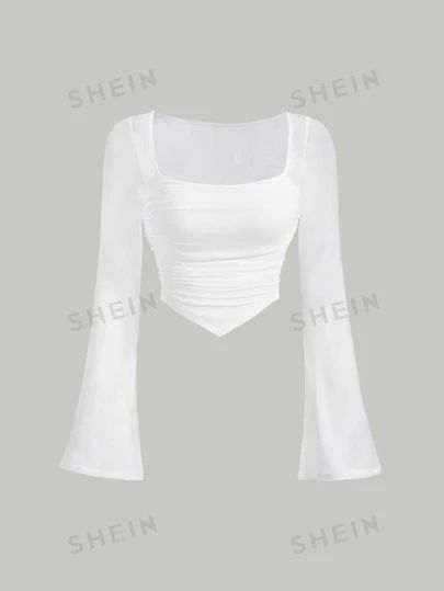 Hispanic Clothing, Stylish Tops Fashion, Champagne Shirt, Flare Shirt, Scene Outfits, White Flares, Hanky Hem, Flare Top, Pretty Shirts