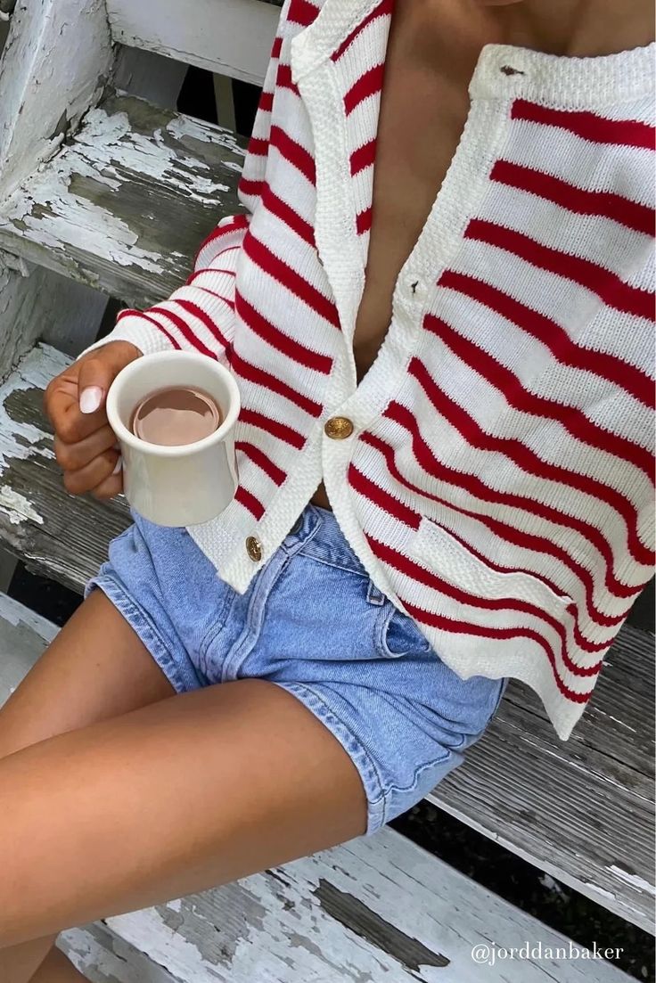 Omelia Striped Red Knit Cardigan – LLACIE Red Knit Cardigan, Cardigan Outfits, Chic Outfit, Mode Inspo, New Energy, Looks Style, Mode Inspiration, Spring Summer Outfits, Maxi Dresses