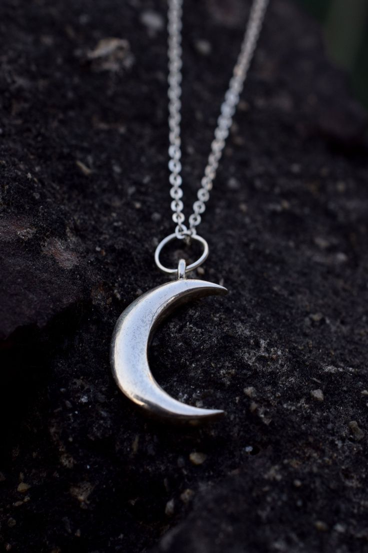 High quality necklace Celestial Jewelry Crescent Moon Necklace Crystal Necklace Statement Necklace Jewelry Women Valentine Gift by Geminimalist. It is a Solid 925 Sterling Silver Crescent Moon Necklace which Makes it a perfect desirable gift for special women in your life. Even it adds up some compliment in your beauty. ✧ WHAT YOU WILL GET *Size of Pendant18-20mm long *HIgh Grade Solid 925 Sterling Silver. *Hypoallergenic metal is used in the Necklace. *Thickness of the chain is 3mm(approx.) *Tr Metal Necklace Handmade, Silver Moon Jewelry, Silver Celestial Jewelry, Moon Neackles, Silver Moon Pendant, Celestial Necklace Silver, Silver Necklace Moon, Moon Necklace Aesthetic, Minimalist Silver Moon Necklace