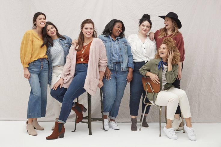 From wide leg to skinny jean, a.n.a has the style for you. And when sizes run from 2-30W, you're sure to find something you love. Denim Ads, Flowing Blouse, Brand Boards, Perfect Denim, Short Torso, Window Home Decor, Dark Jeans, Petite Jeans, Jeans Tops