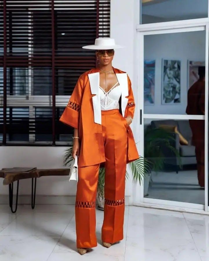 2piece Outfits, Chic Dress Classy, Mode Kimono, Queen Outfit, Look Formal, Woman Suit Fashion, Beauty Influencer, Classy Casual Outfits, African Design Dresses