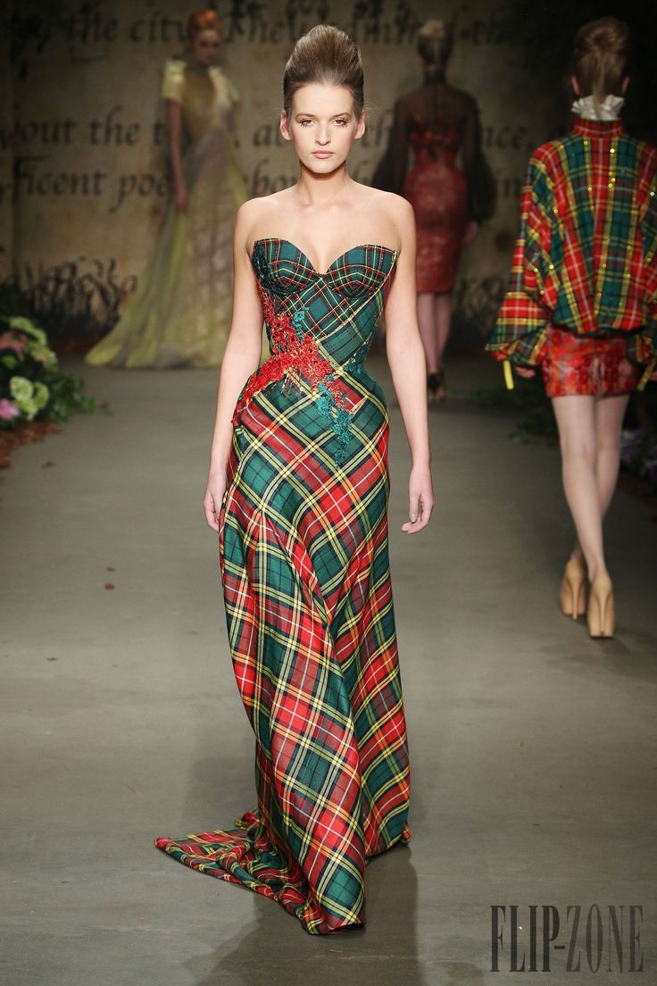 Rock Dress, Scottish Clothing, Tartan Fashion, Tartan Dress, Plaid Fashion, Tartan Pattern, Kilt, Beautiful Gowns, A Dress