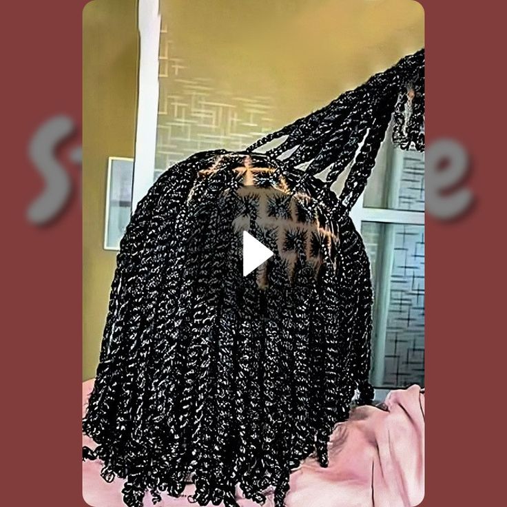 Bantu Twist, Fashion Videos, Best Makeup, About Fashion, Makeup Hair, Enjoy It, All About Fashion, Best Makeup Products, Snapchat