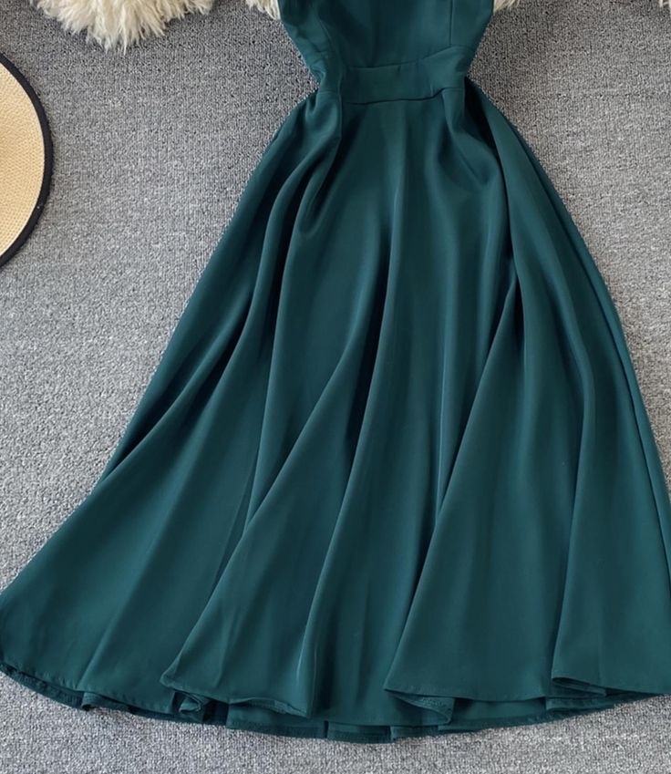 Cute A line short dress fashion dress Material: blended Color: green, black, red Size(cm): S, M S length 112 bust 90 waist 72 M length 113 bust 94 waist 76 Green Fit And Flare V-neck Dress, Green V-neck Fit And Flare Dress, Chic Dark Green V-neck Dress, Green A-line Silhouette Dress, Dark Green V-neck Summer Dress, Dark Green Mini Dress For Summer, Fitted Green A-line Strapless Dress, Green Mini Dress For Summer Banquet, Green Summer Mini Dress For Banquet